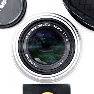 Zuiko 45mm F1.8