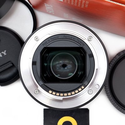 FE55mm F1.8 ZA