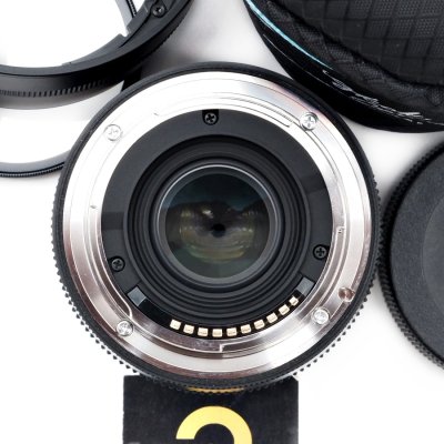 SIGMA 56mm F1.4 DC DN