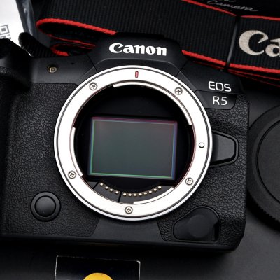 Canon EOS R5 Body