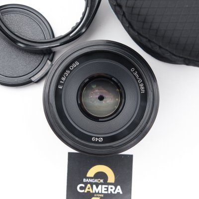 E35mm F1.8 OSS
