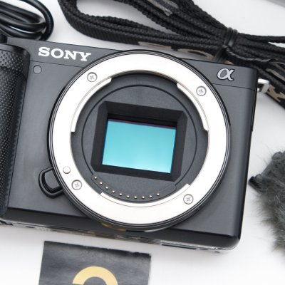 Sony ZVE10