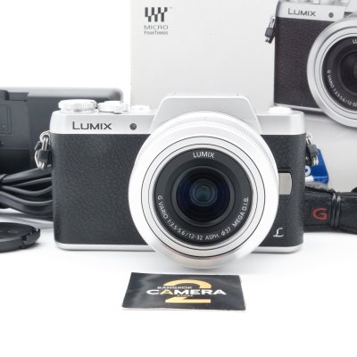 Lumix GF8