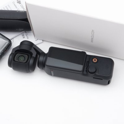 DJI OSMO POCKET 3 CREATOR COMBO