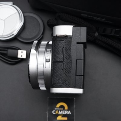 Lumix L10