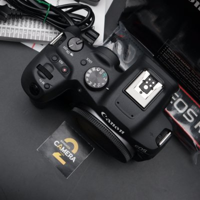 Canon EOS R7 Body