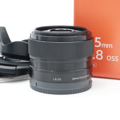 E35mm F1.8 OSS
