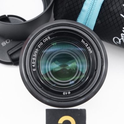 E55-210mm F4.5-6.3 OSS