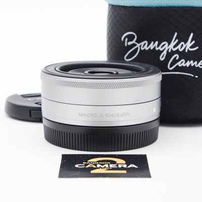 EFM 22mm F2 STM