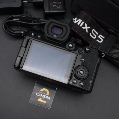 Lumix S5 Body