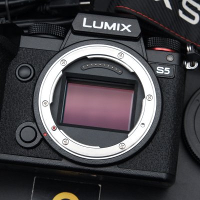 Lumix S5 Body
