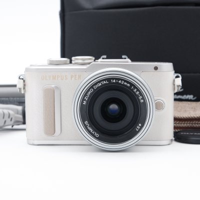 Olympus EPL8