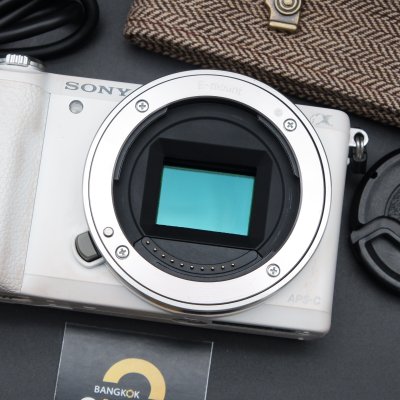 Sony A5100