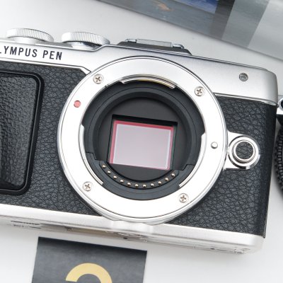 Olympus EPL7