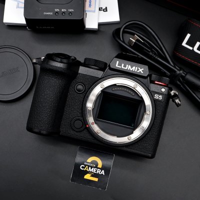 Lumix S5 Body