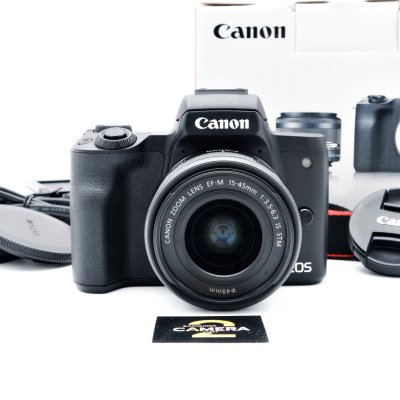 Canon EOS M50