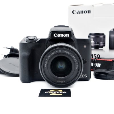 Canon EOS M50