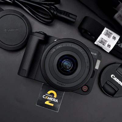 Canon EOS R50V