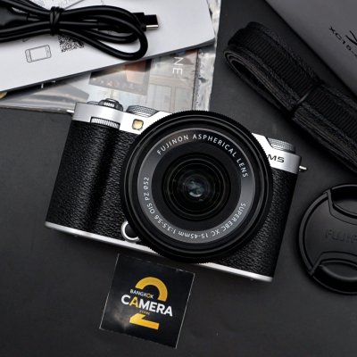 Fujifilm XM5