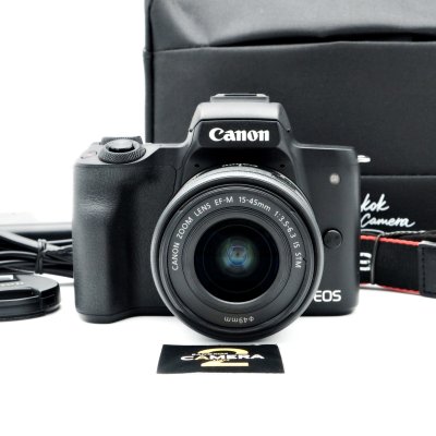 Canon EOS M50