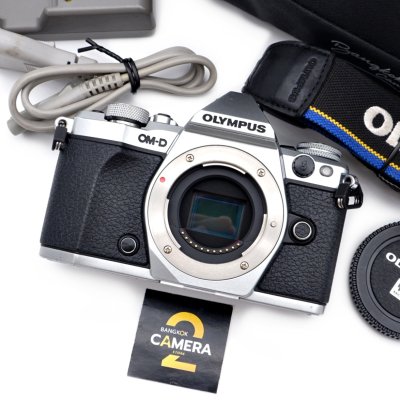 Olympus EM5 II BODY