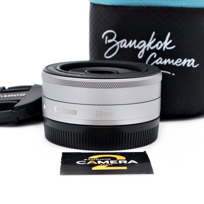 EFM 22mm F2 STM