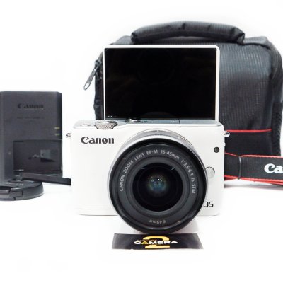 Canon EOS M10