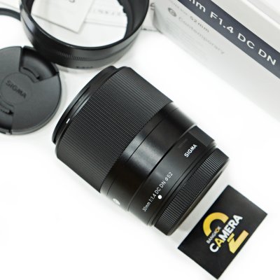 Sigma 30mm F1.4 DC DN