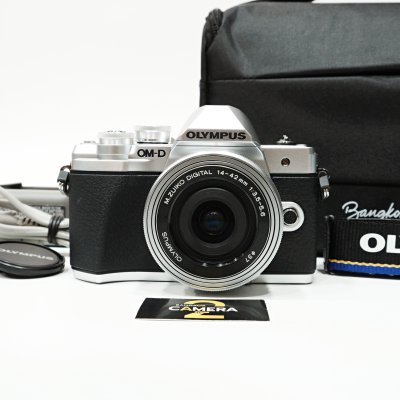 Olympus EM10 mark III