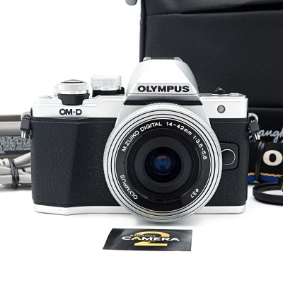 Olympus EM10 II
