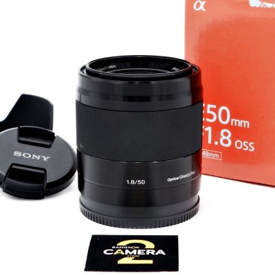 E50mm F1.8 OSS