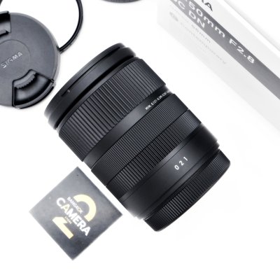 Sigma 18-50mm F2.8 DC DN