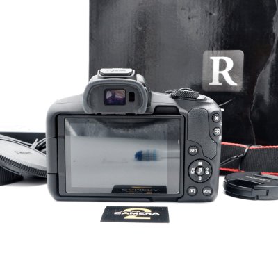 Canon EOS R50