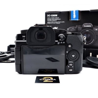 Lumix G90