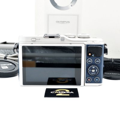 Olympus EPL9
