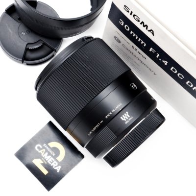 Sigma 30mm F1.4 DC DN