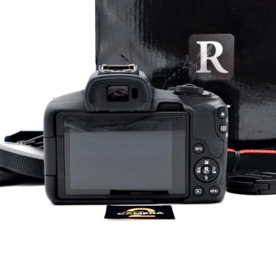 Canon EOS R50