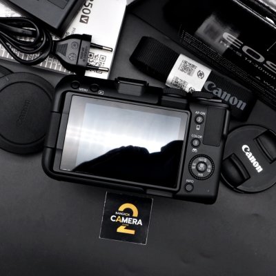Canon EOS R50V