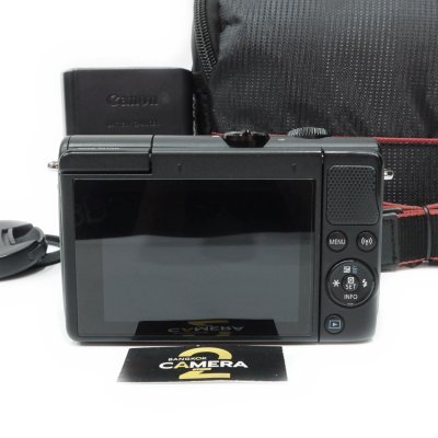Canon EOS M100
