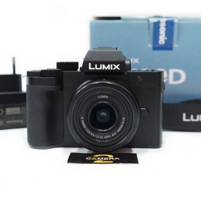 Lumix G100D