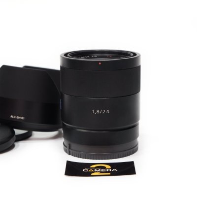 E24mm F1.8 ZA