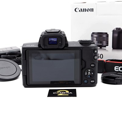 Canon EOS M50