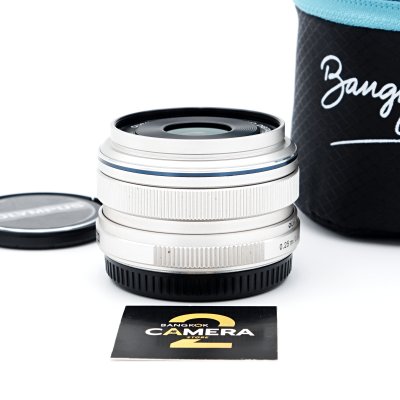 Zuiko 17mm F1.8