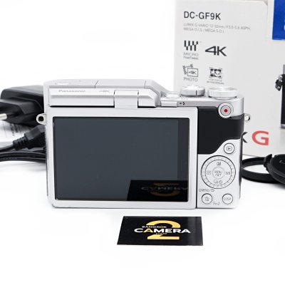 Lumix GF9
