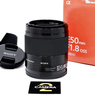 E50mm F1.8 OSS