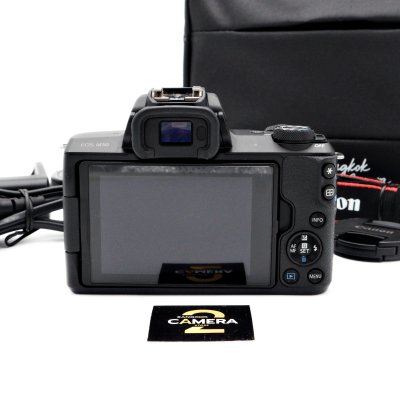 Canon EOS M50
