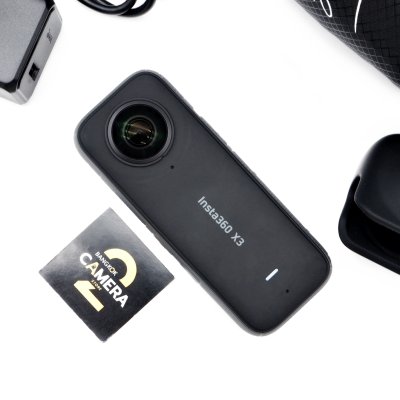 Insta360 X3