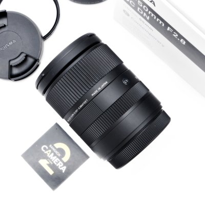 Sigma 18-50mm F2.8 DC DN