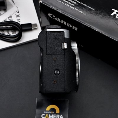 Canon G7X III