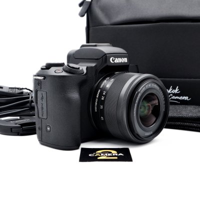 Canon EOS M50